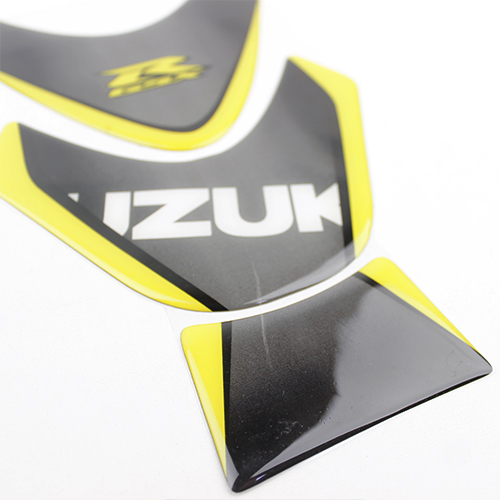 استكر Suzuki تانكي لون اصفر  