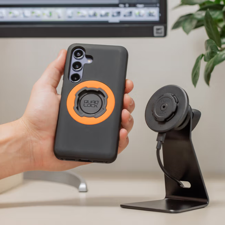 شاحن Quad Lock® Wireless Charging Head for Car / Desk