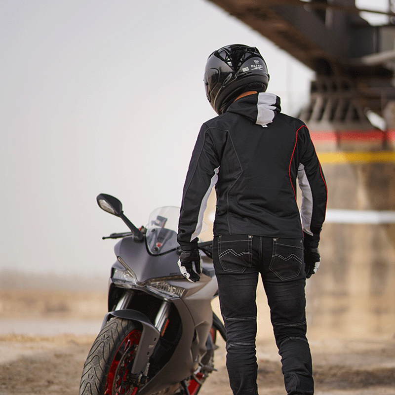 جاكيت MOTOBOY اسود ابيض